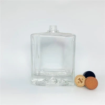 ຕຸກກະຕາ Crystal White 500ml